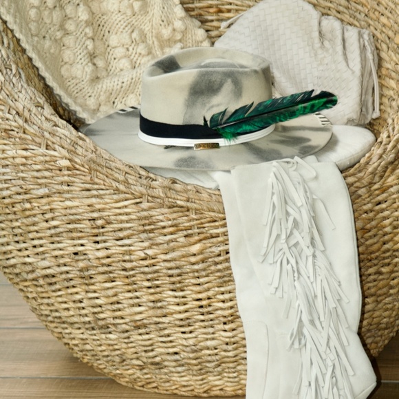 ALBA WOOL HAT - Picture 9 of 13